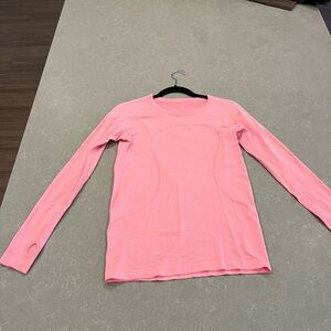 Lululemon swiftly long sleeve size 10 or 12